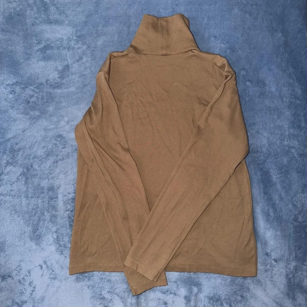 N/A uniqlo brown